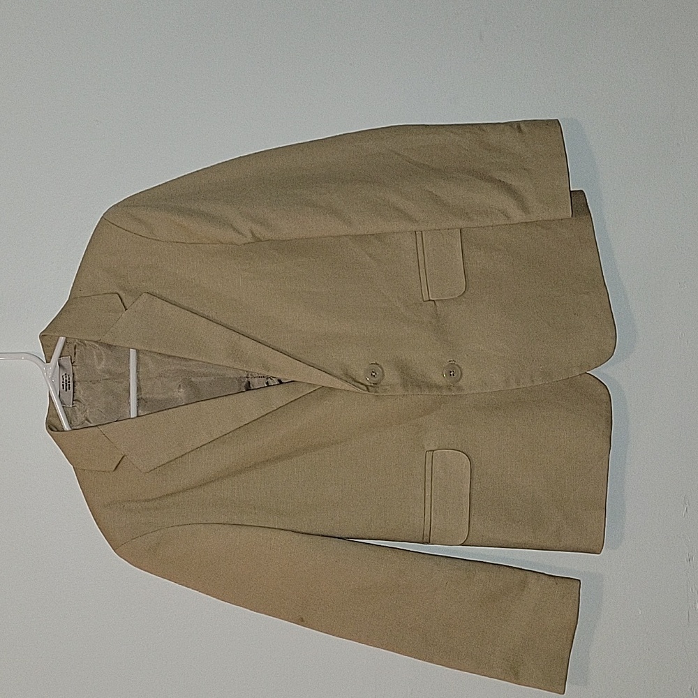 Boys tan Kenneth Cole blazer size 7